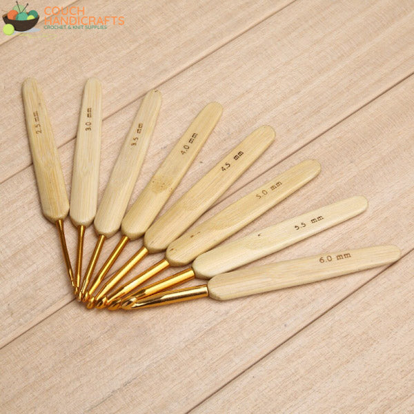 Ergonomic Bamboo/Aluminium Crochet Hooks Set (2.5-6.0mm) - Couch Handicrafts