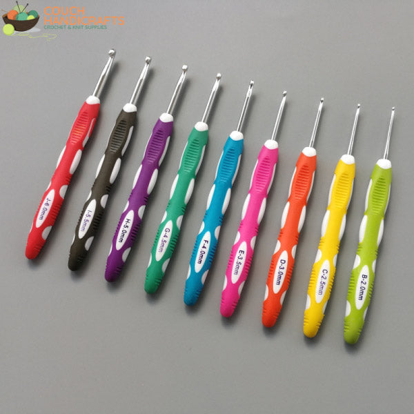 Highly-Ergonomic Crochet Hooks (2.0-6.0mm) - Couch Handicrafts